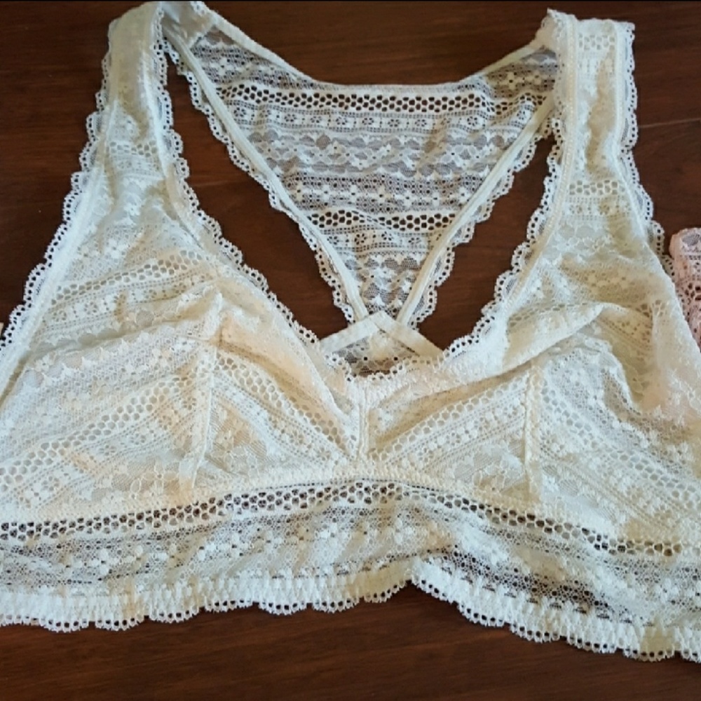 White lace bralette